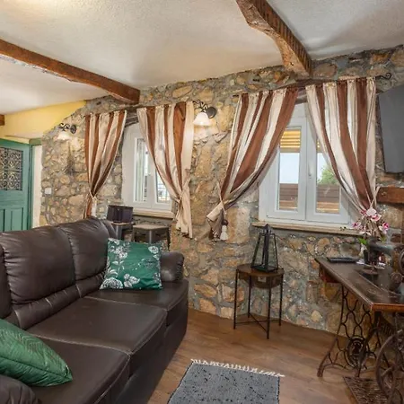 Beautiful Stone House Obrs With Indoor Pool Vilă Kraj (Istria)