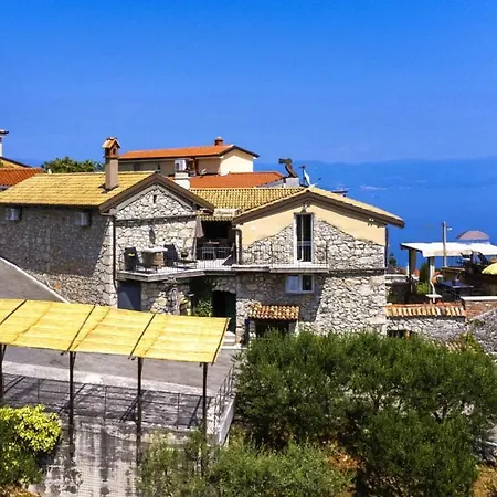Beautiful Stone House Obrs With Indoor Pool Vilă Kraj (Istria)