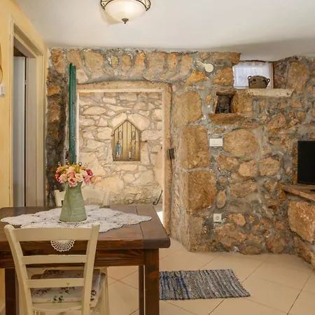 Beautiful Stone House Obrs With Indoor Pool Sveti Anton (Krk)